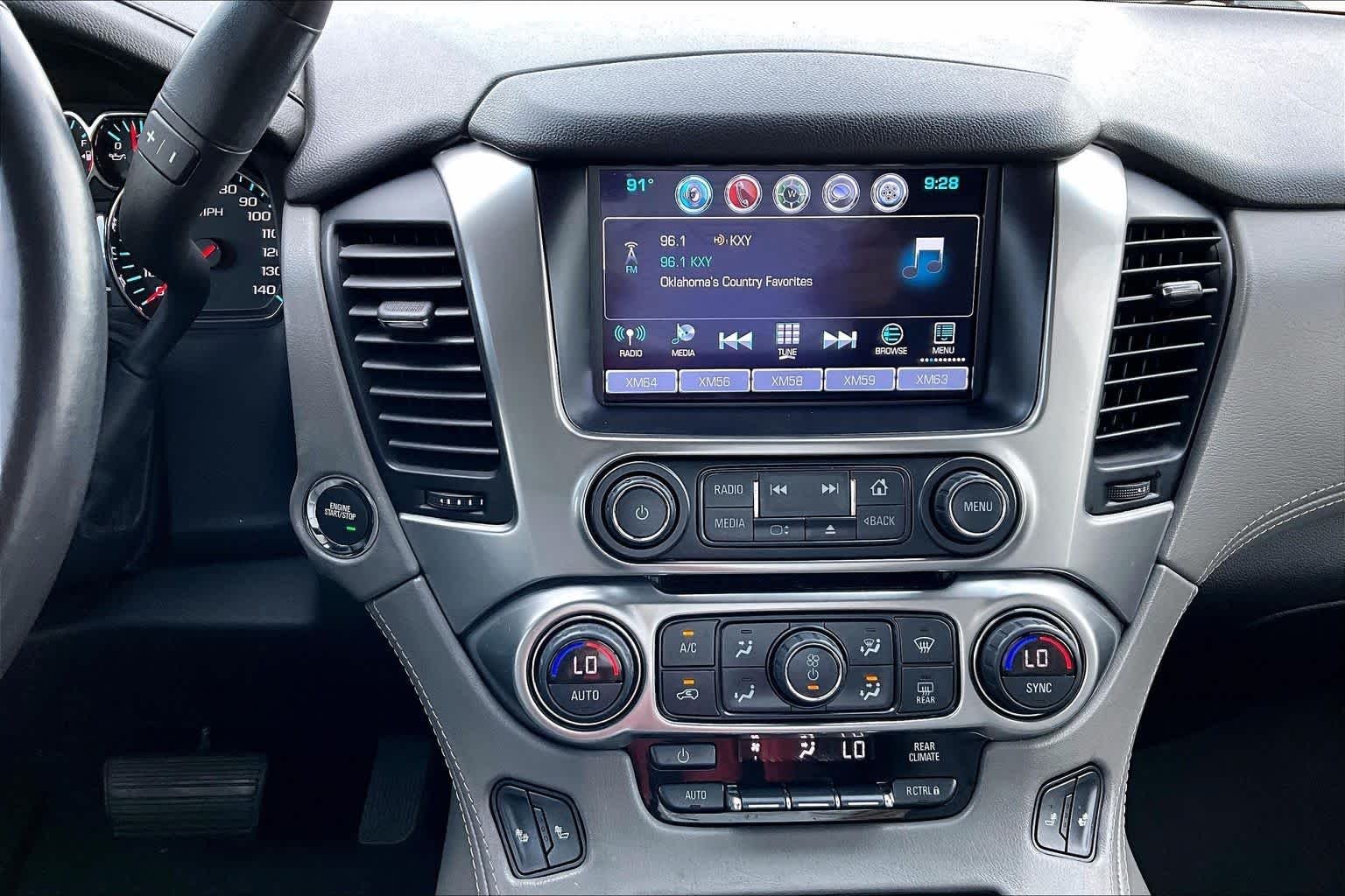 Used 2019 Silver Ice Metallic Chevrolet LT image 7