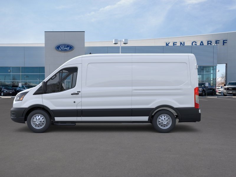 New 2026 Oxford White Ford Base image 3