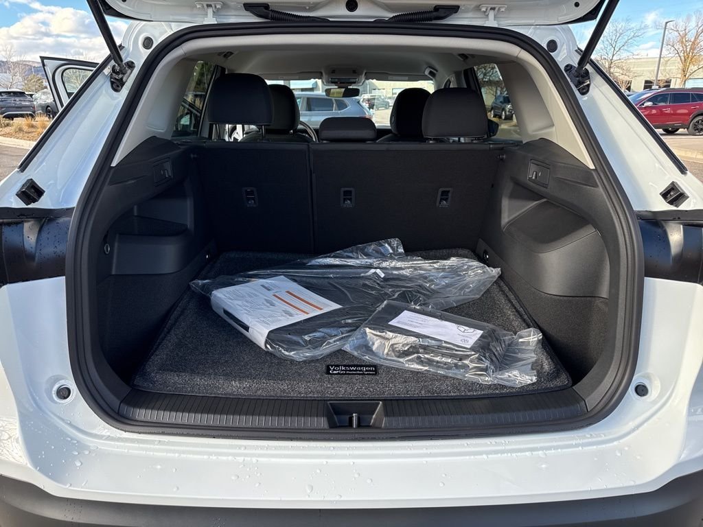 2026 Volkswagen Tiguan S - Photo 25