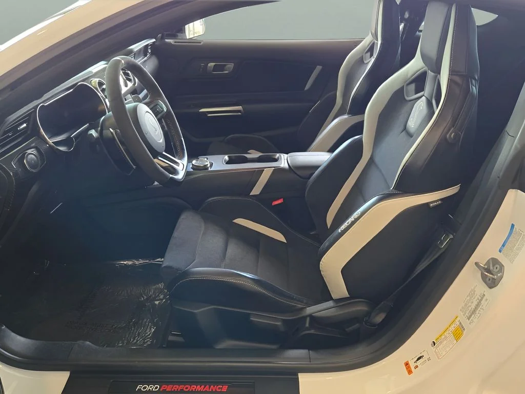 Used 2022 White Ford Shelby GT500 image 11