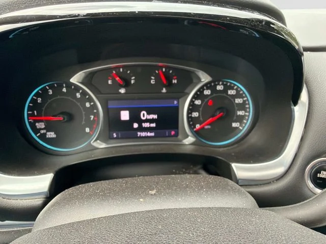 Used 2020 Gray Chevrolet 3LT image 27