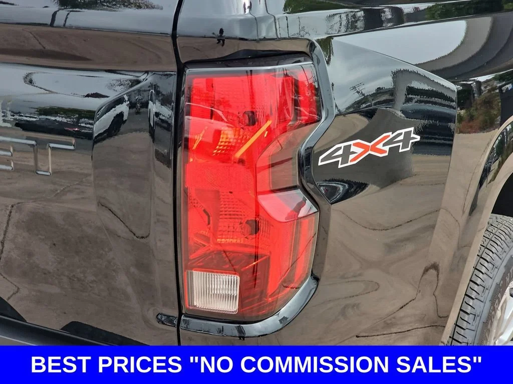 2026 Chevrolet Colorado LT - Photo 40