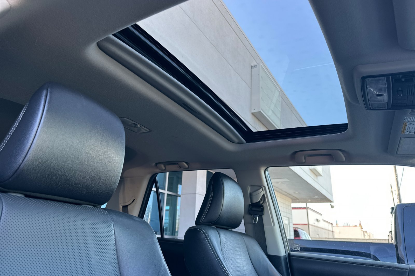 Used 2016 Magnetic Gray Metallic Toyota Limited image 17
