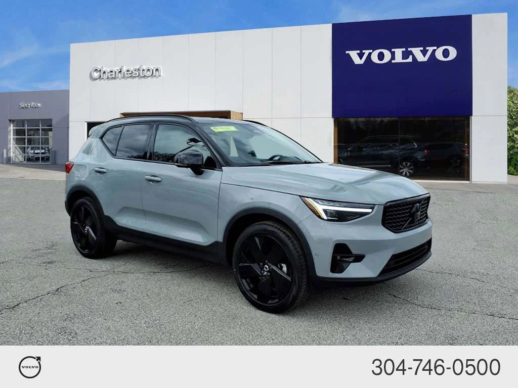 2026 Volvo XC40 B5 Ultra Ultra Black Edition AWD's photo
