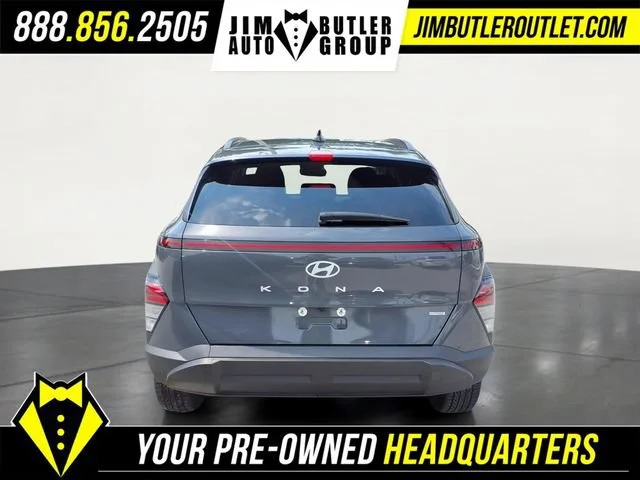 Used 2024  Hyundai SEL image 18