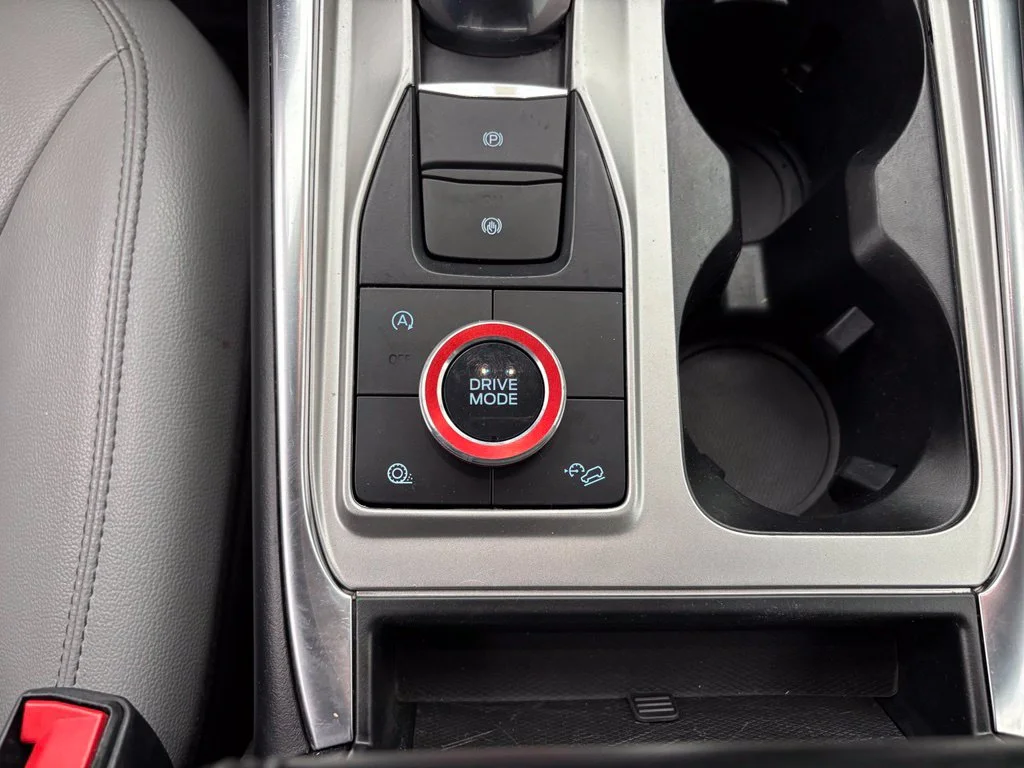 Used 2021 Silver Ford XLT image 29