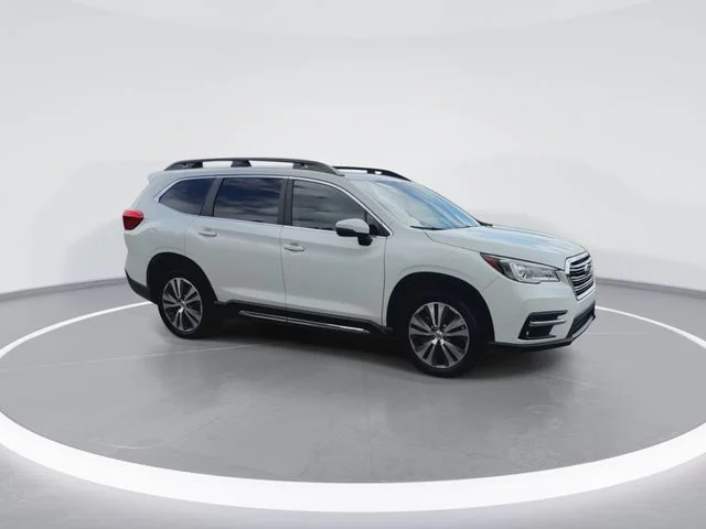 Used 2022 White Subaru Limited image 13