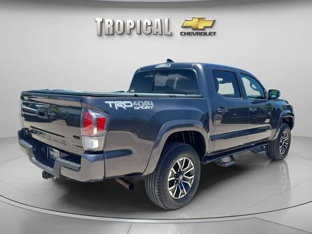 Used 2020 Gray Toyota SR5 image 5