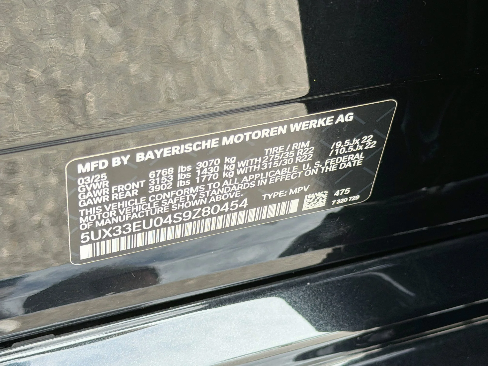 Used 2025 Black Sapphire Metallic BMW M60i image 46