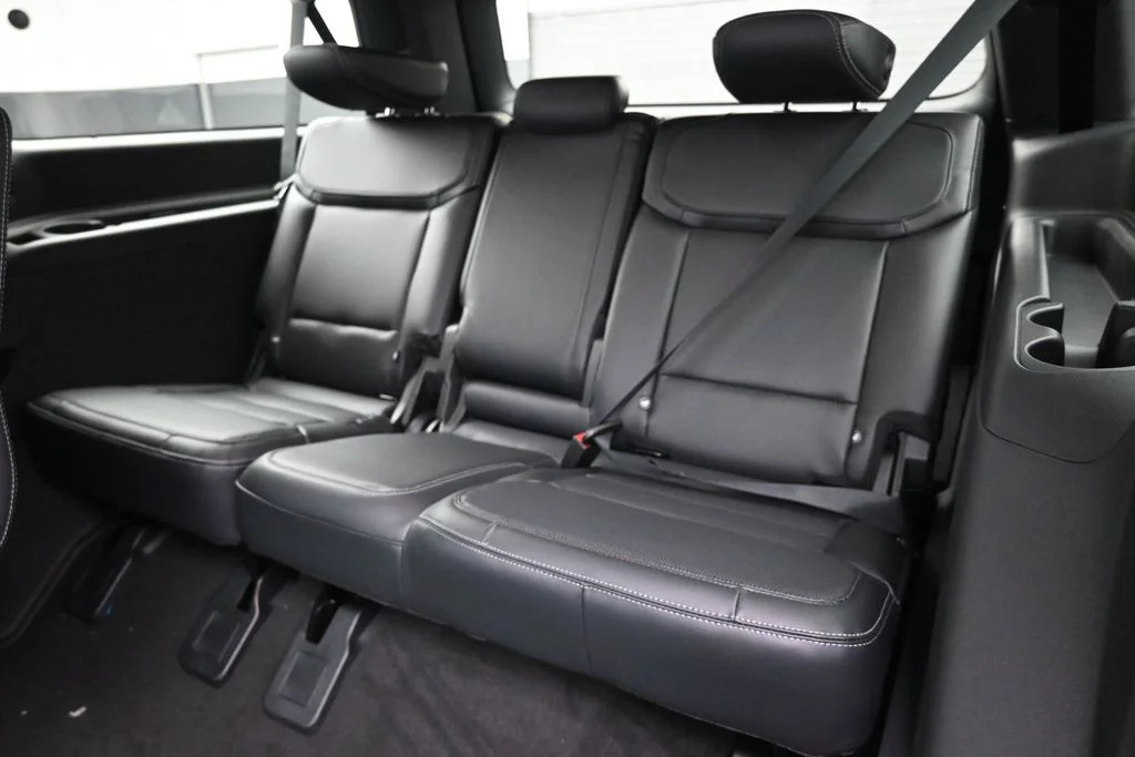 New 2026 Black Ford Platinum image 20
