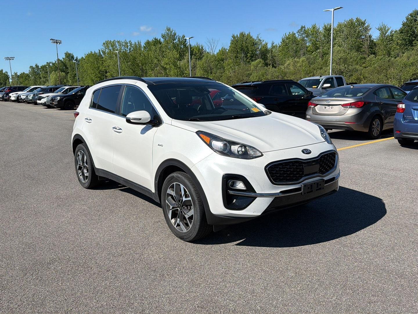 Used 2020 Snow White Pearl Kia EX image 2