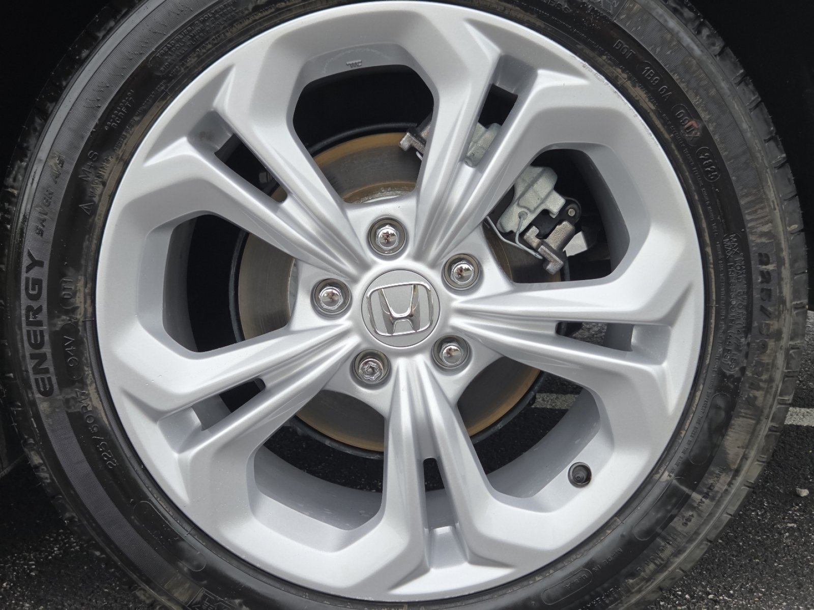 Certified Used 2025 Meteorite Gray Metallic Honda LX image 11