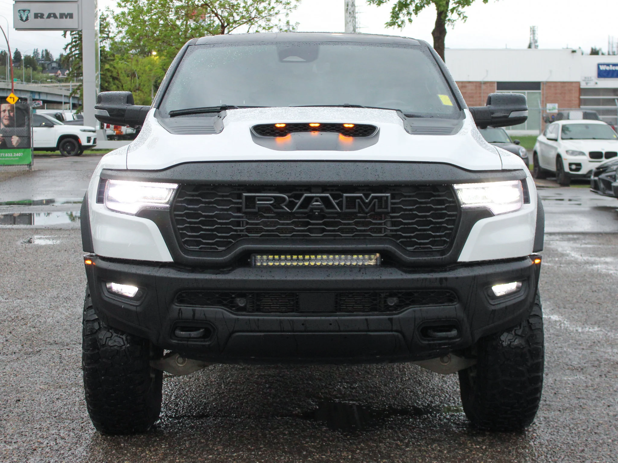Certified Used 2025 White RAM RHO | Twin-Turbo 540 2.5 LIFT ON 37 TIRES  | Head-Up Display | Bedliner image 10
