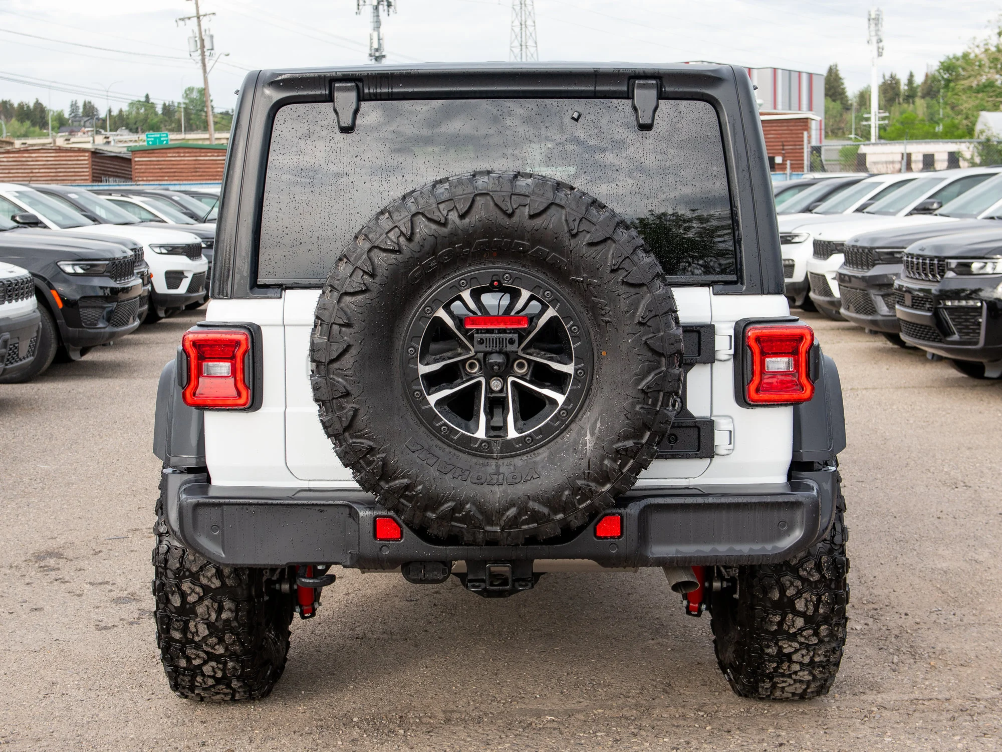 Used 2025 White Jeep Willys* 4 Door 4x4, 35 Inch Tire Package, Rock Rails, Rear Locker image 5