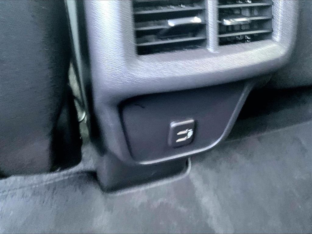 Used 2024 Gray Chevrolet LT image 27