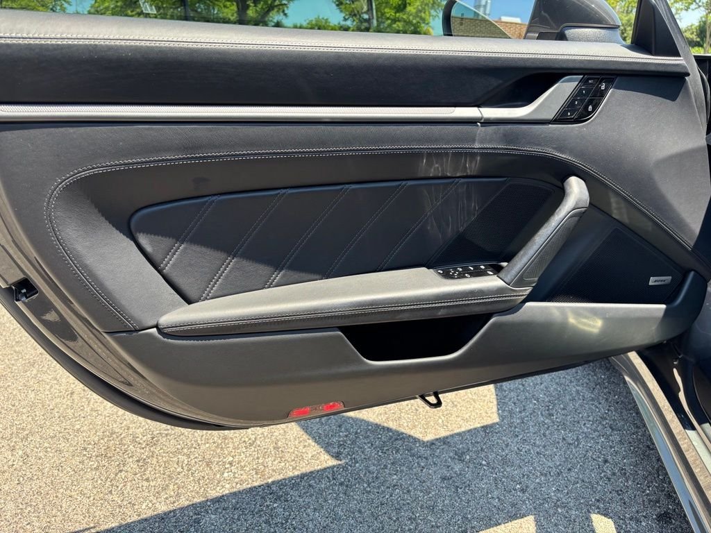 Used 2021  Porsche Carrera 4S image 18