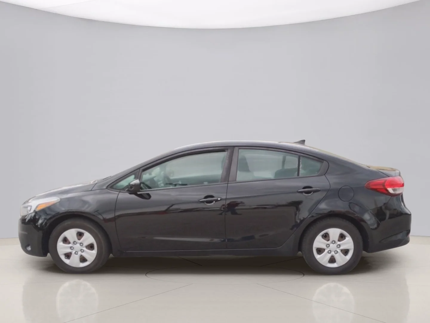 Used 2018 Black Kia LX image 2