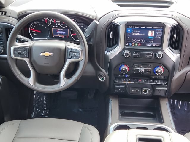 Used 2021 BLACK Chevrolet LTZ image 27