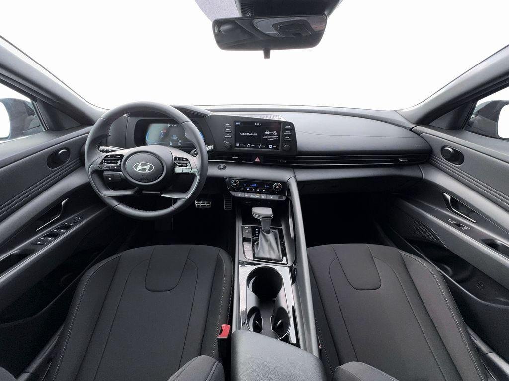 New 2026 Abyss Black Hyundai SEL Sport image 13