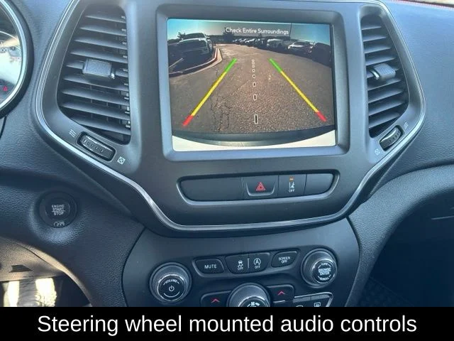 Used 2022 White Jeep Trailhawk image 30