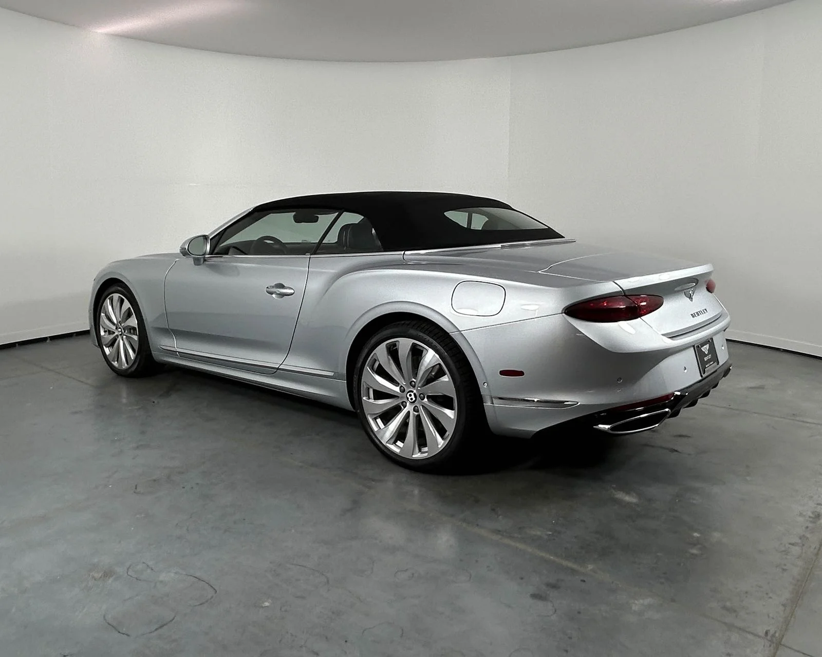 New 2026  Bentley V8 image 36