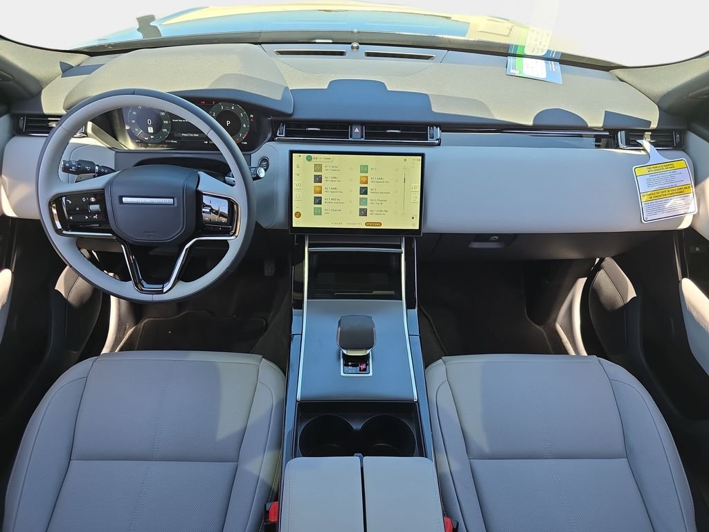 New 2026 Santorini Black Land Rover S image 9