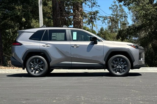 New 2026 Meteor Shower Toyota  XLE Premium image 3