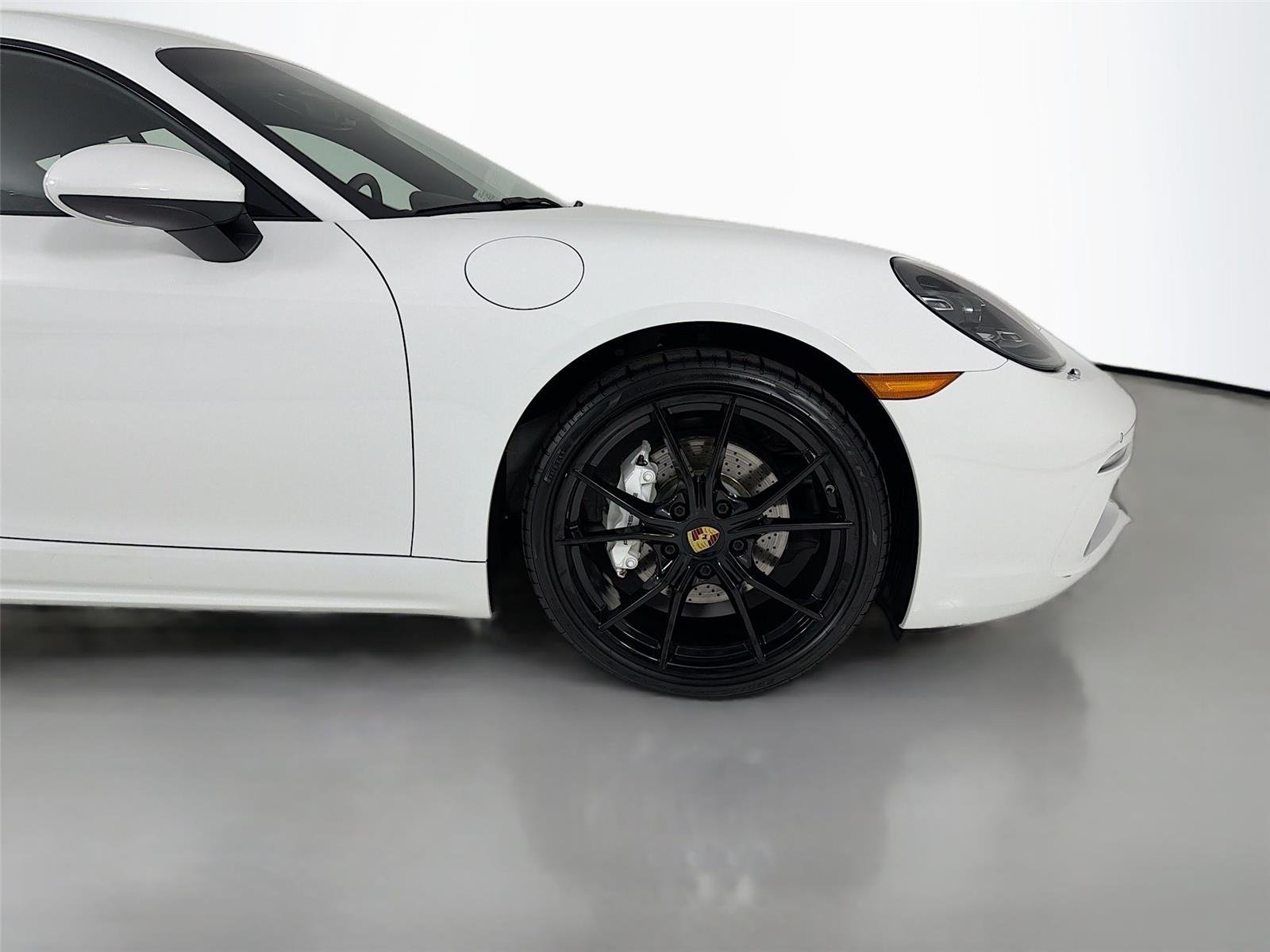 Used 2022  Porsche  image 24