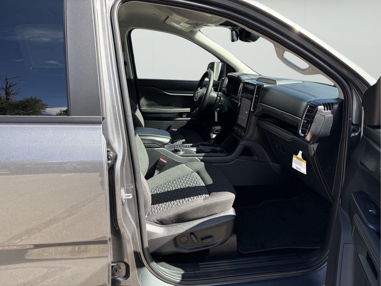 New 2026 Carbonized Gray Metallic Ford XLT image 12