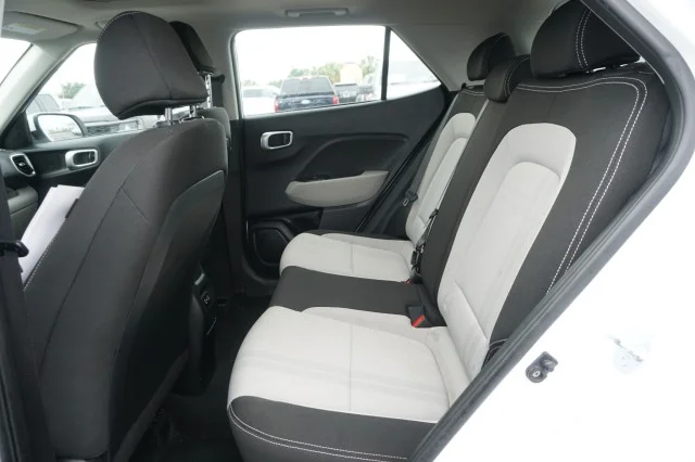 Used 2025 WHITE Hyundai SEL image 18