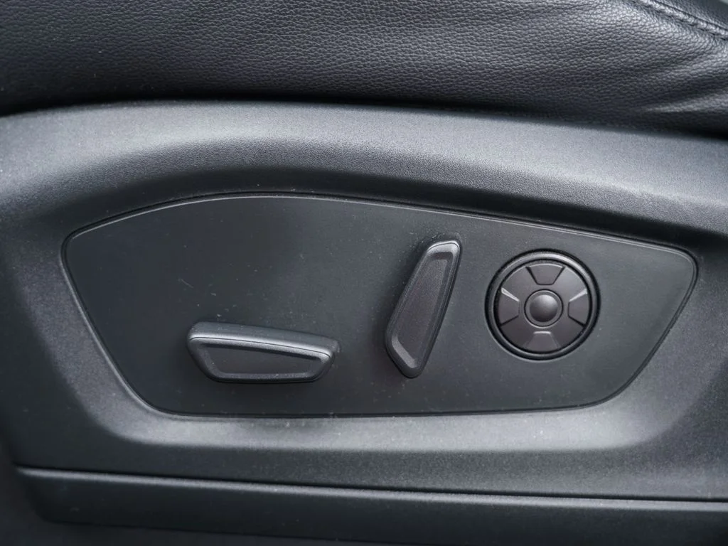 Used 2022 Gray Metallic Ford ST image 21