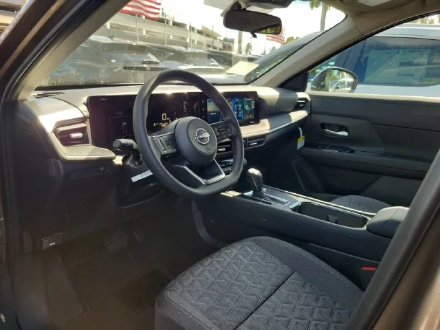 New 2027 Canyon Bronze Metallic Nissan SV image 11