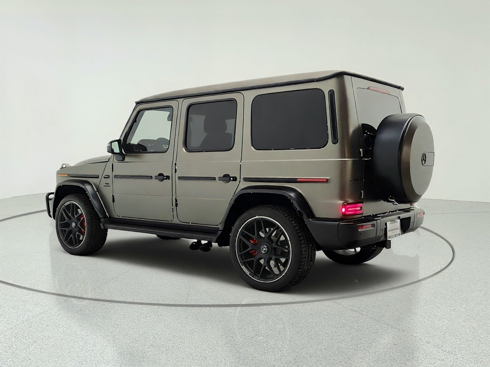 Certified Used 2026 MANUFAKTUR Monza Grey Magno Mercedes-Benz AMG® G 63 SUV image 7