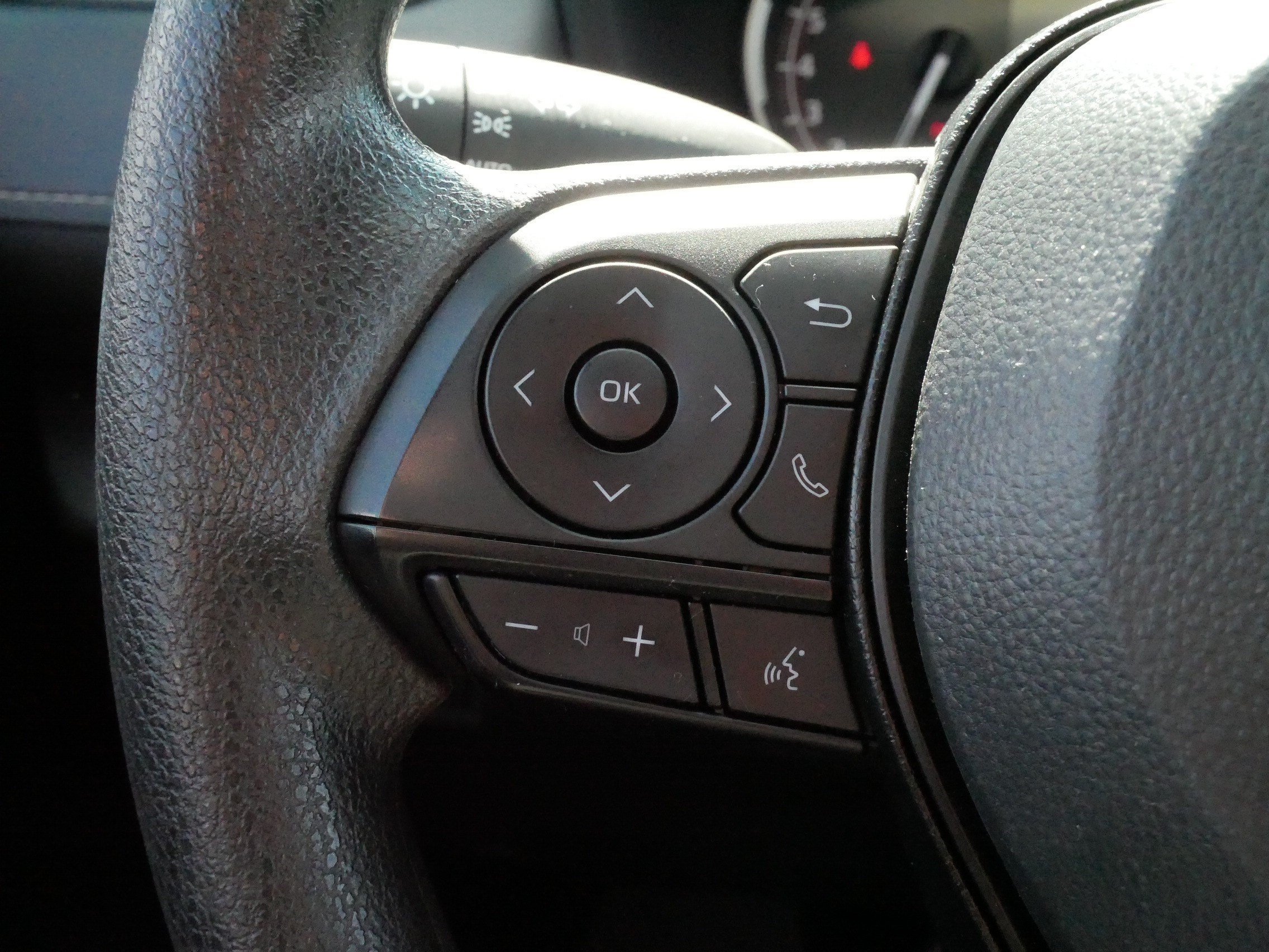 Certified Used 2025 DK. BLUE MC. Toyota XLE image 26