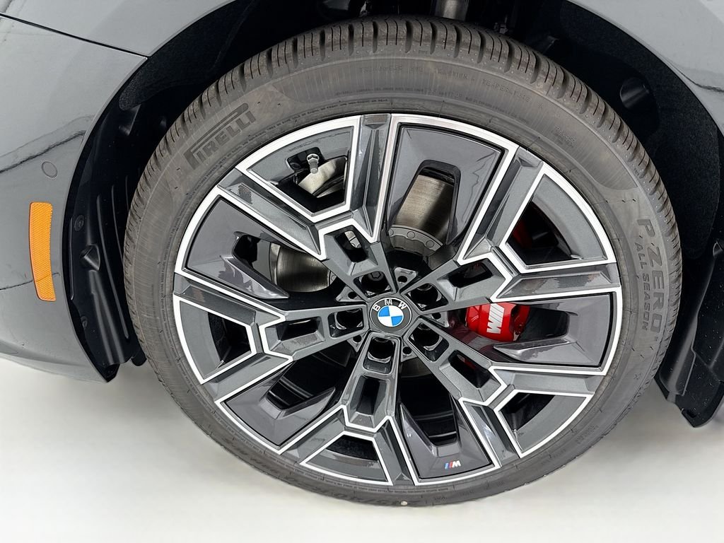 New 2027 Black Sapphire Metallic BMW 530i image 29