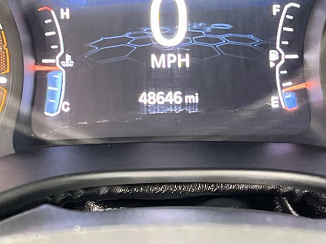 Used 2023 Laser Blue Pearlcoat Jeep Trailhawk image 13