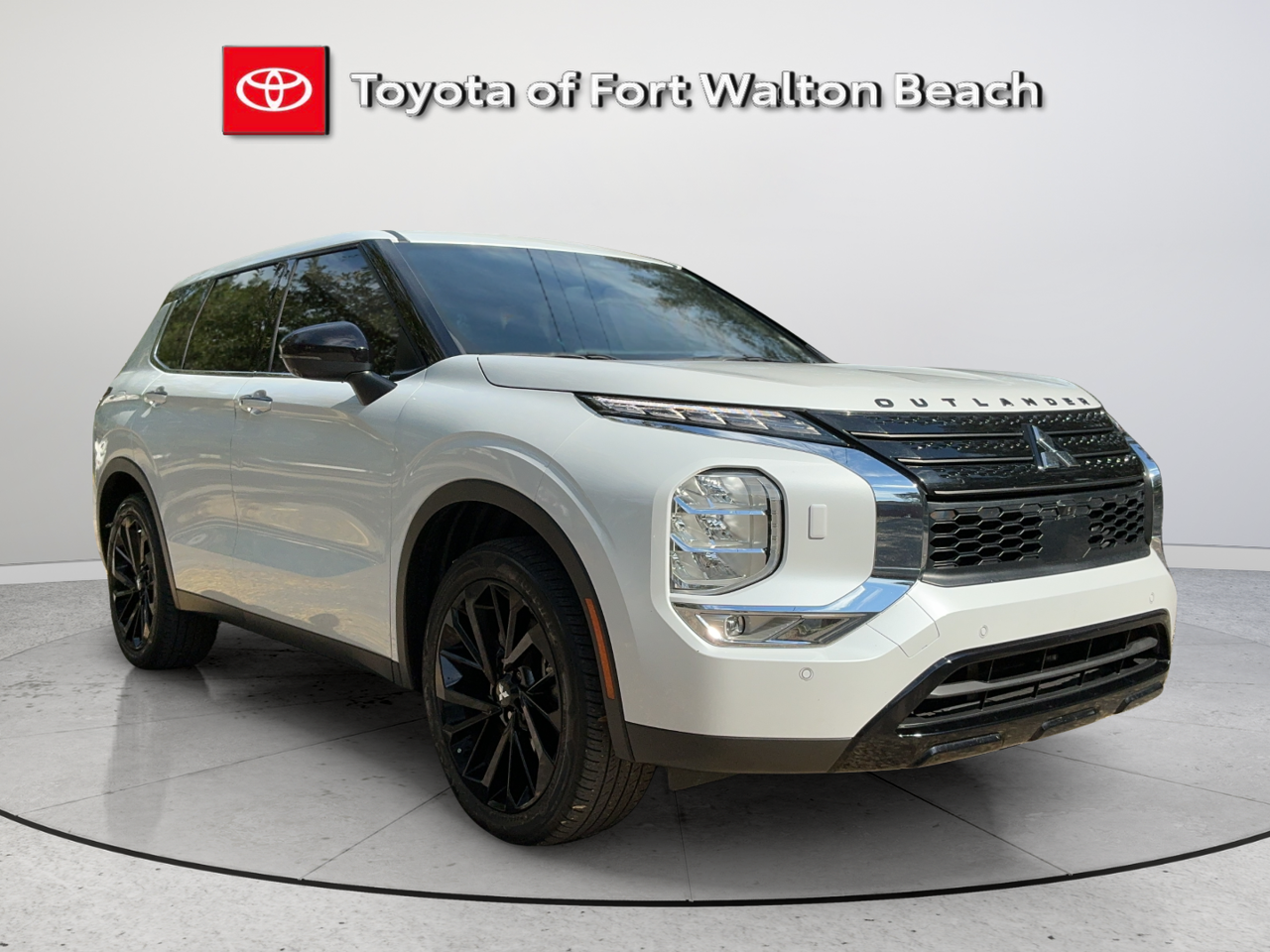 2024 Mitsubishi Outlander SE Black Edition