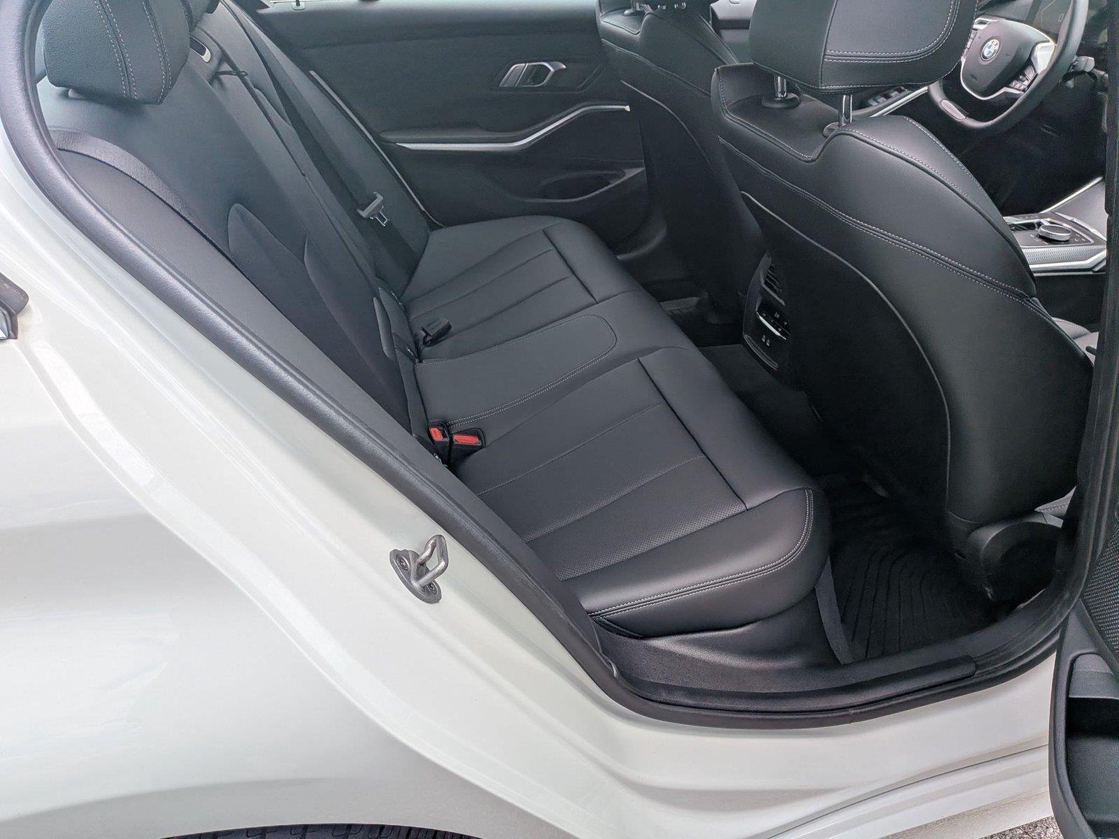 Used 2025 Alpine White BMW 330i xDrive image 33