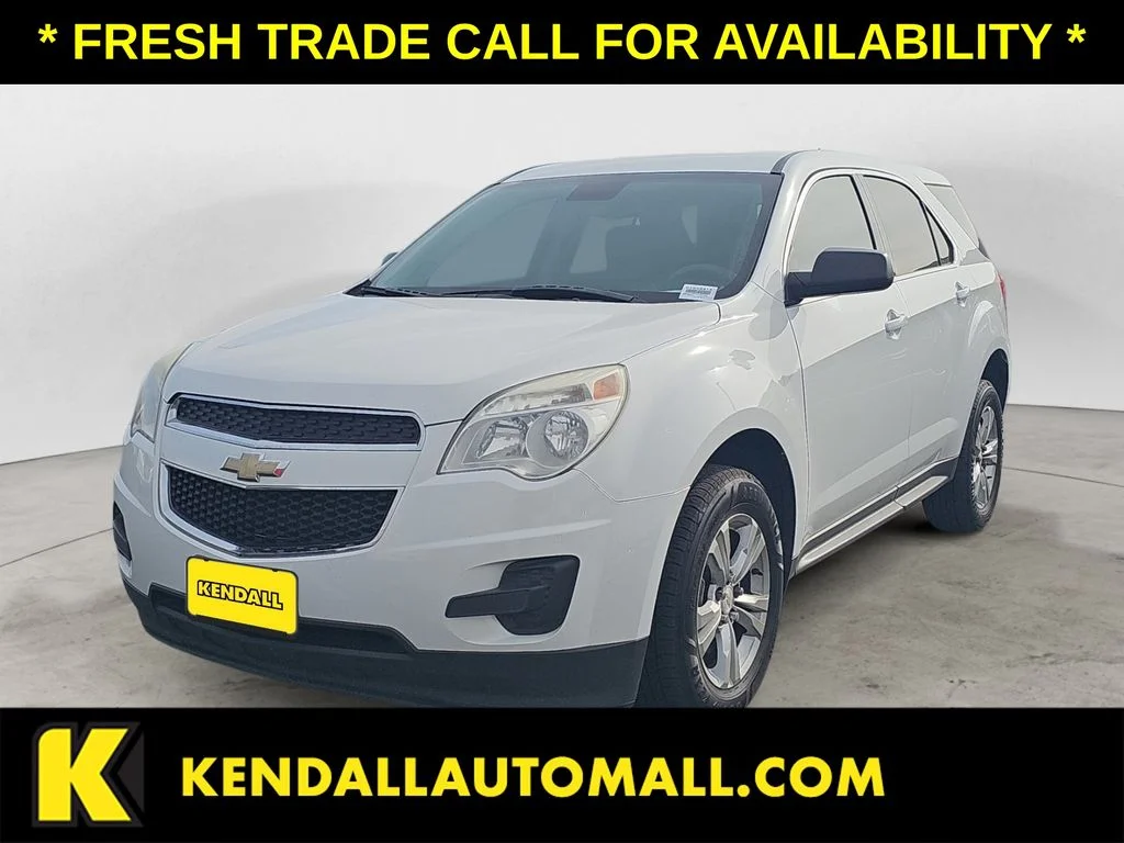 Used 2015 White Chevrolet LS image 1