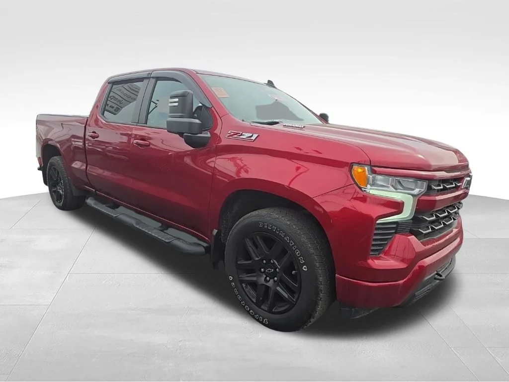 Used 2023 Red Chevrolet RST image 10