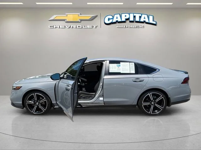 Used 2024 Gray Honda Sport image 13