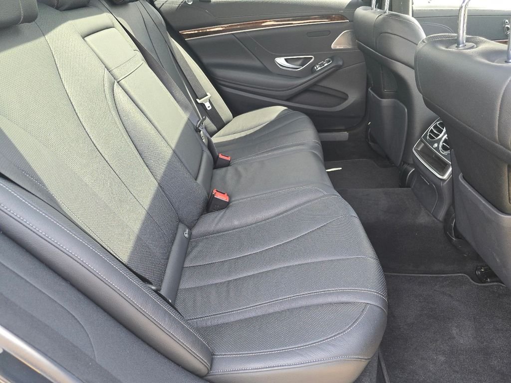 Used 2016 Black Mercedes-Benz S 550 image 21