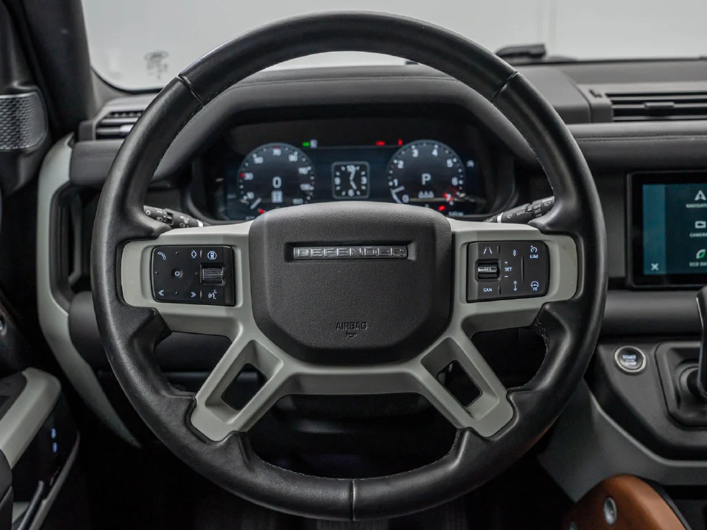 Used 2024 Gondwana Stone Metallic Land Rover X-Dynamic SE image 42