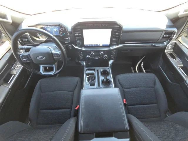 Used 2022 White Ford XLT image 36