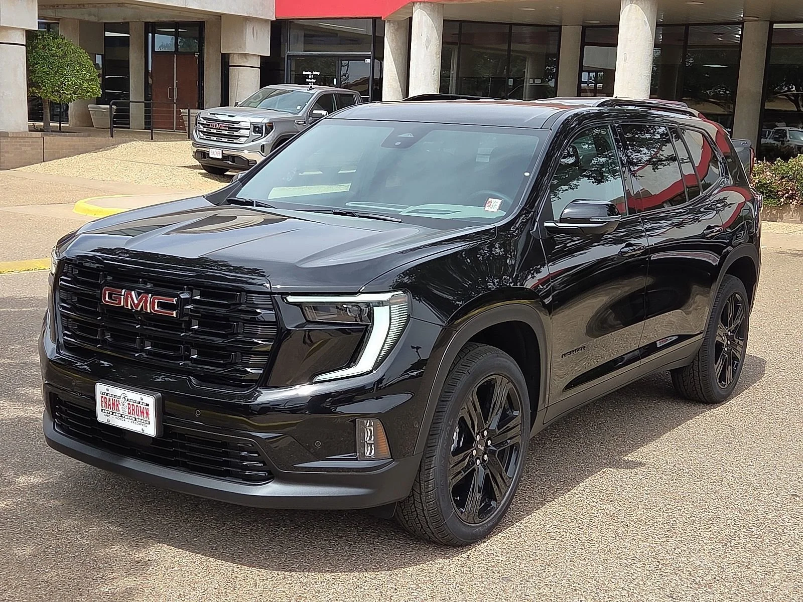 2026 GMC Acadia Elevation FWD's photo