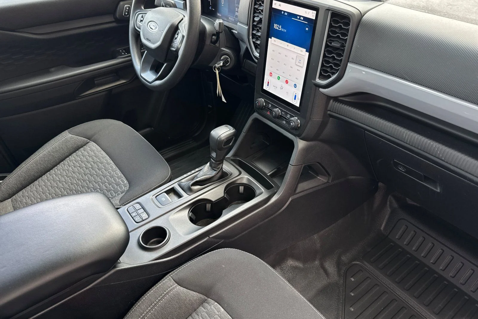 2025 Ford Ranger XL - Photo 8