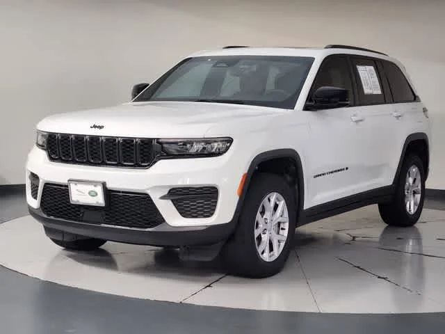 Used 2024 Bright White Clearcoat Jeep Altitude X - 4x4 image 1