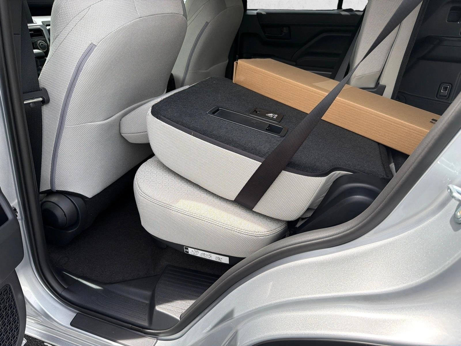 New 2026 Cutting Edge Toyota SR5 image 20