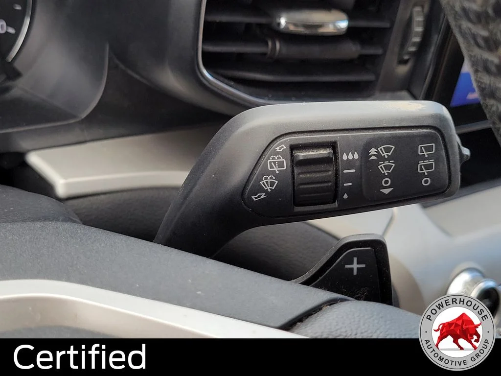 Used 2020 White Ford XLT image 33