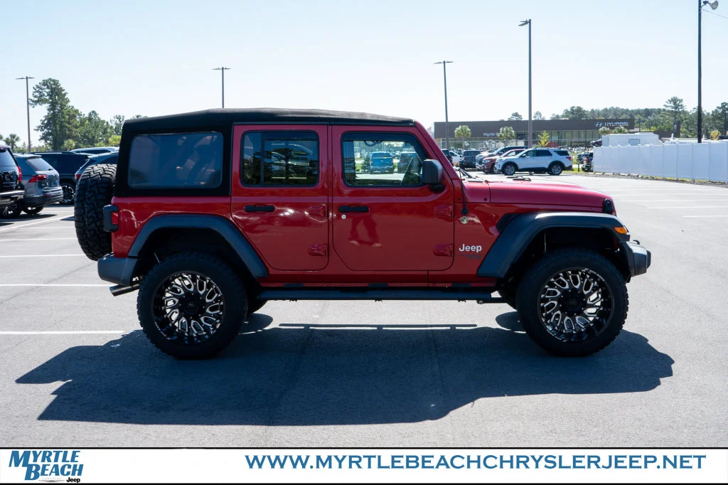 Used 2020 Red Clearcoat Jeep Unlimited Sport S image 7